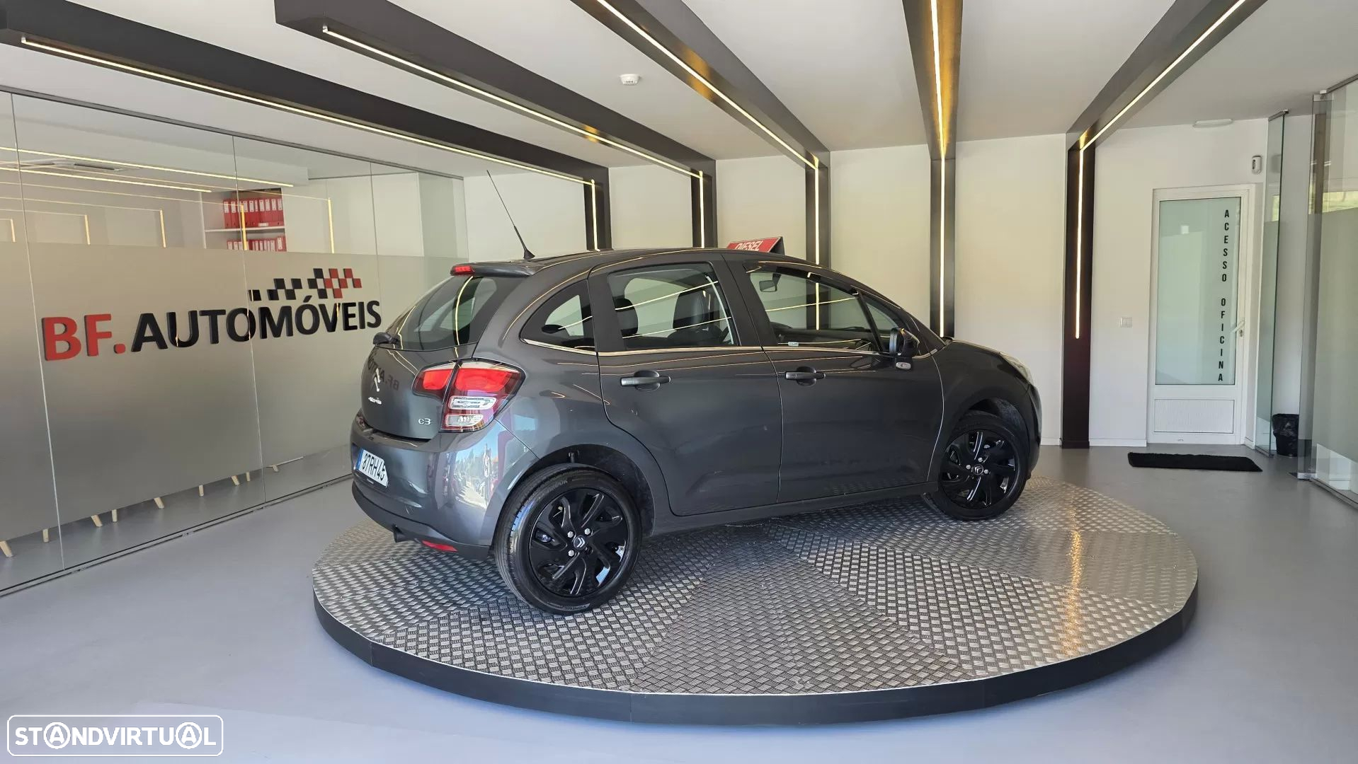 Citroën C3 1.6 BlueHDi Exclusive - 16