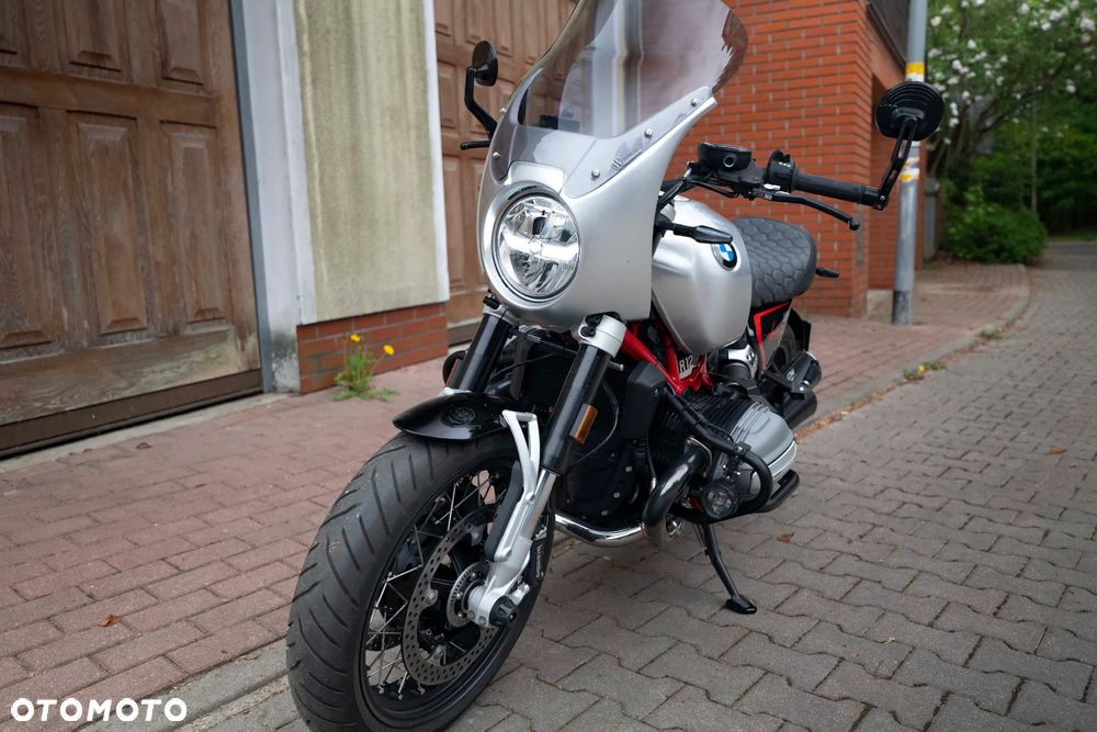 BMW R - 9