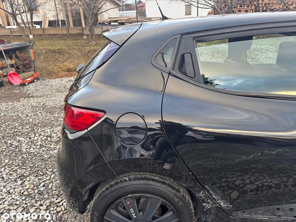 Renault Clio Energy dCi 90 Start & Stop Limited - 11