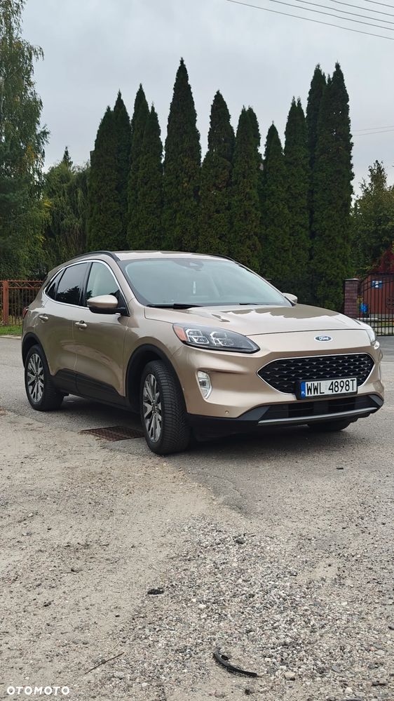 Ford Kuga 2.5 FHEV AWD Titanium - 16