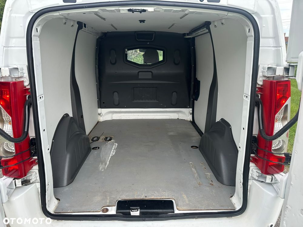 Peugeot EXPERT 2.0 HDi 128 kM manual, 2016 rok ORGINALNY- NISKI PRZEBIEG, HAK, paka jak NOWA, CZUJNIKI PARKOWANIA, STAN BDB! - 9