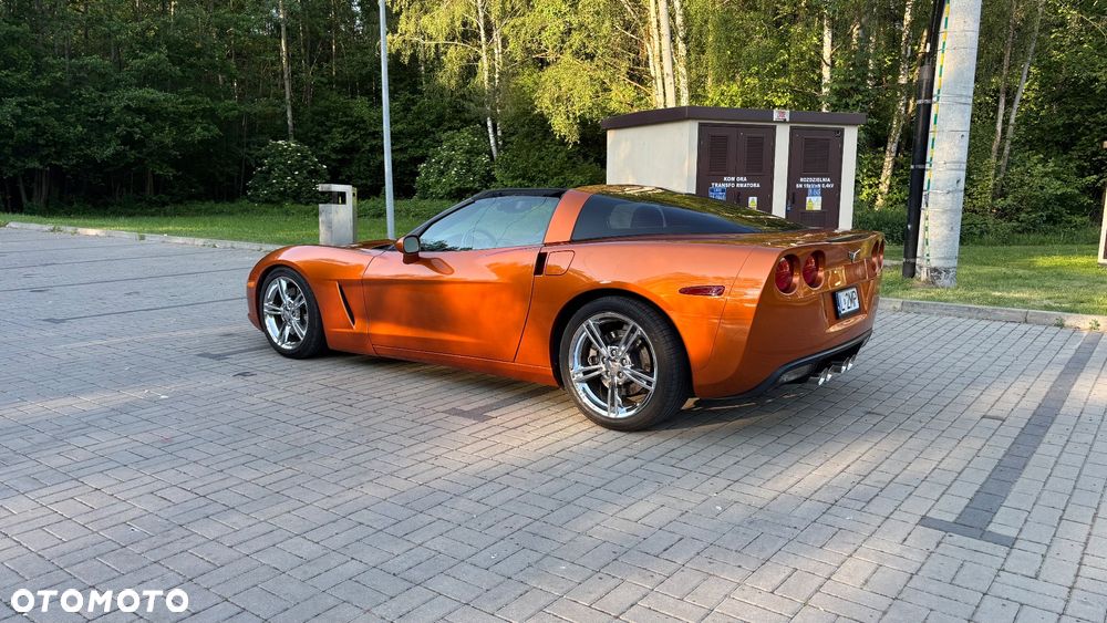 Chevrolet Corvette - 27