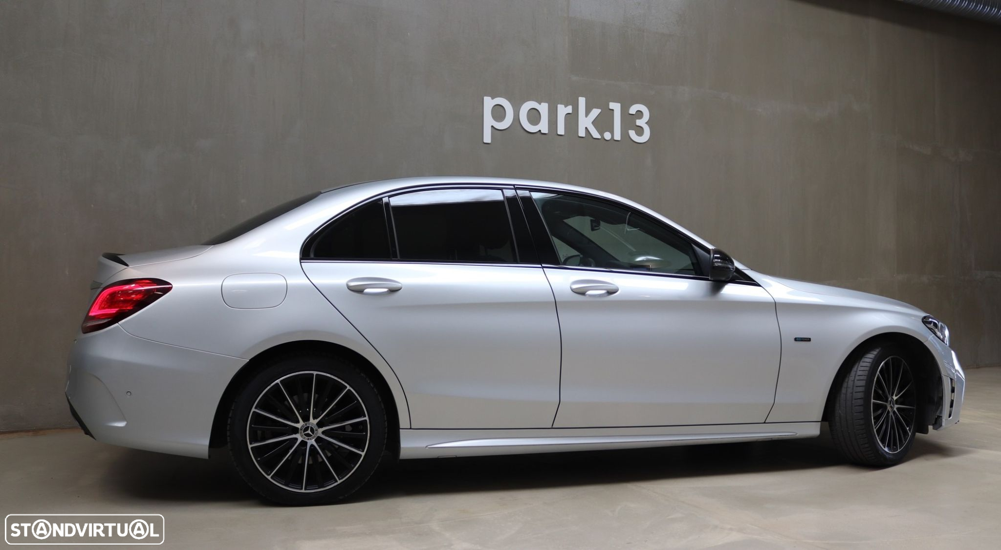 Mercedes-Benz C 300 de AMG Line - 3