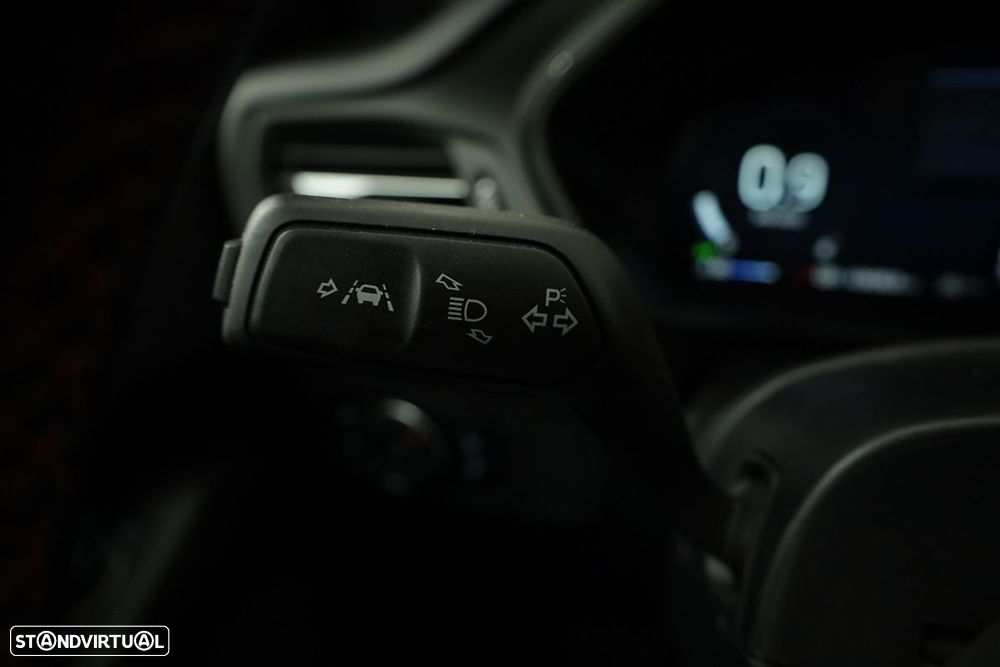 Ford Focus 1.0 EcoBoost MHEV ST-Line X - 15