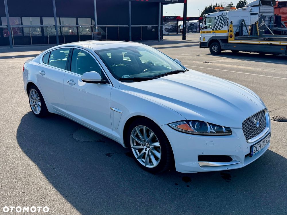 Jaguar XF 5.0 V8 Luxury - 7