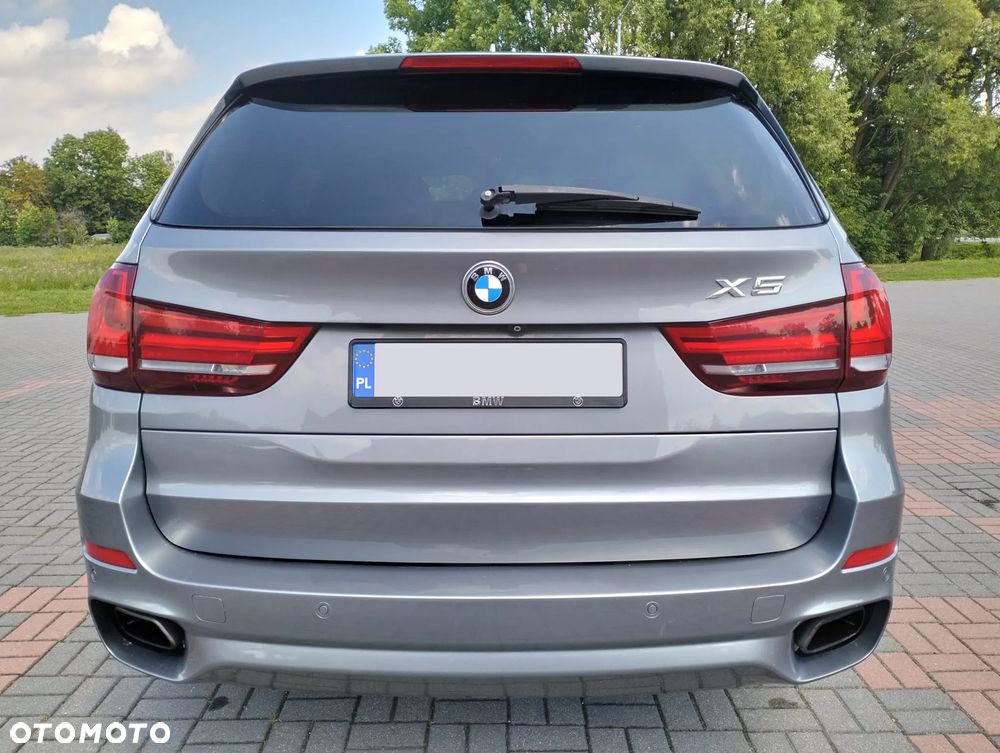 BMW X5 xDrive50i - 4
