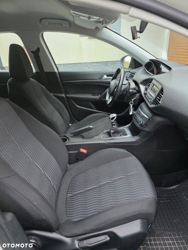 Peugeot 308 1.5 BlueHDi Business Line S&S - 16