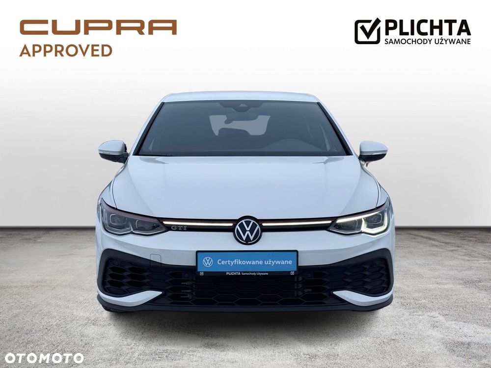 Volkswagen Golf - 10