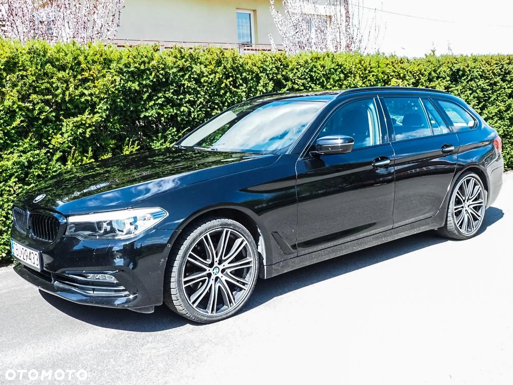 BMW Seria 5 520d xDrive Sport Line - 7