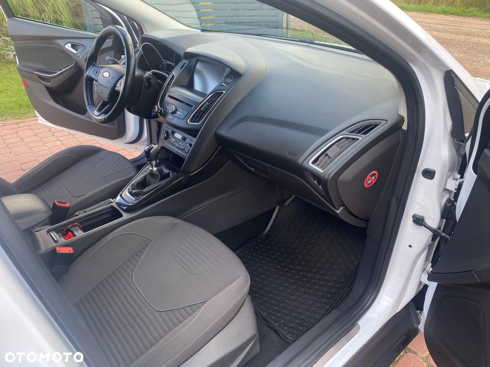 Ford Focus - 7