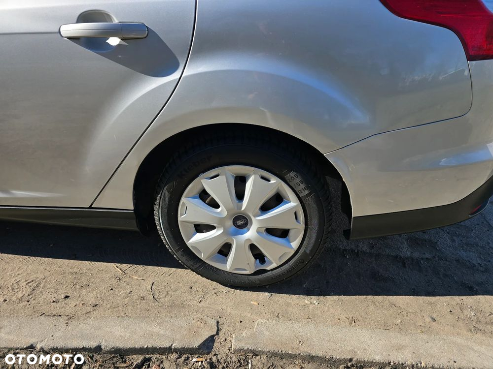 Ford Focus - 10