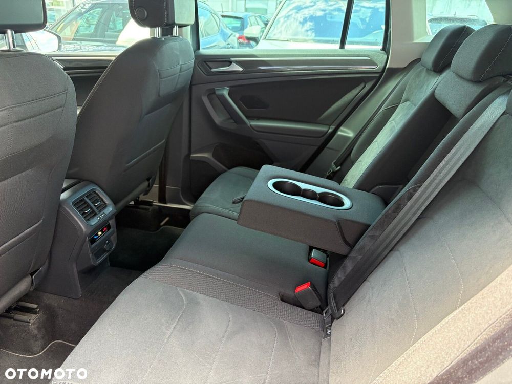 Volkswagen Tiguan - 15