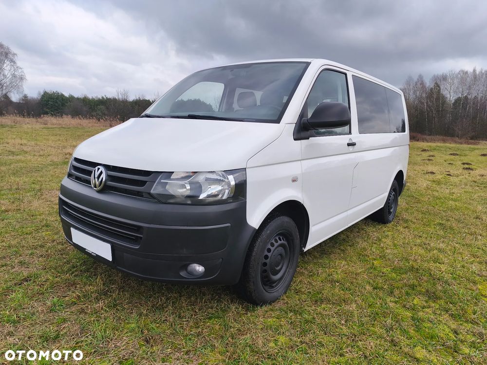 Volkswagen Transporter - 1
