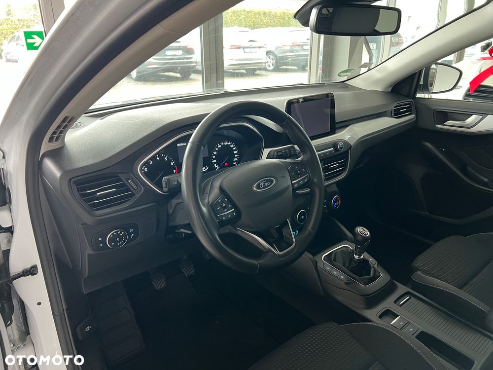 Ford Focus 1.0 EcoBoost Connected - 17