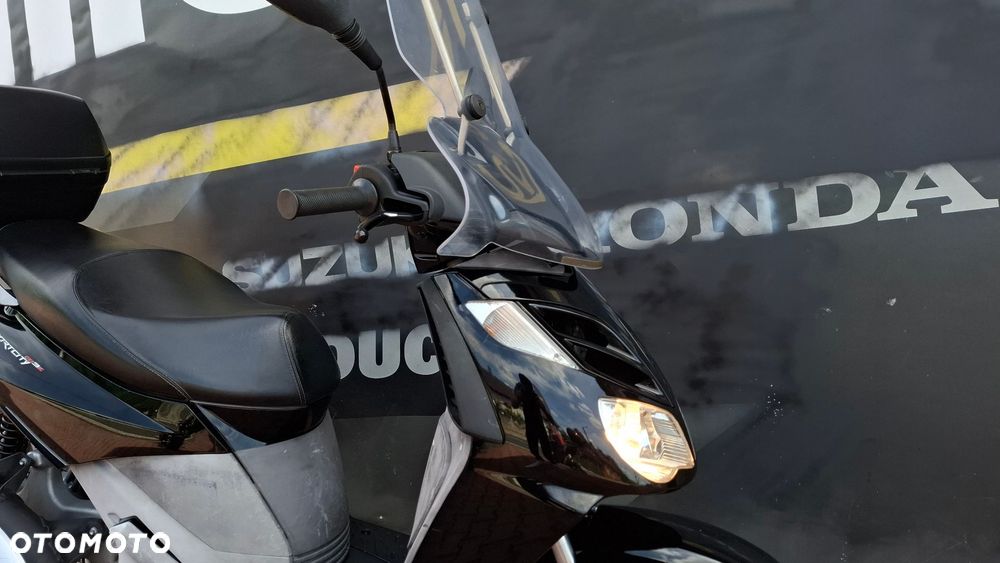 Aprilia Sportcity - 5