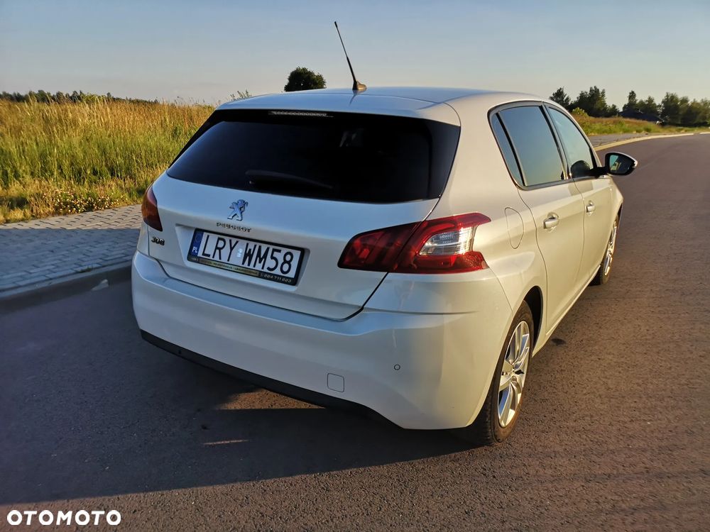 Peugeot 308 125 THP Active - 35