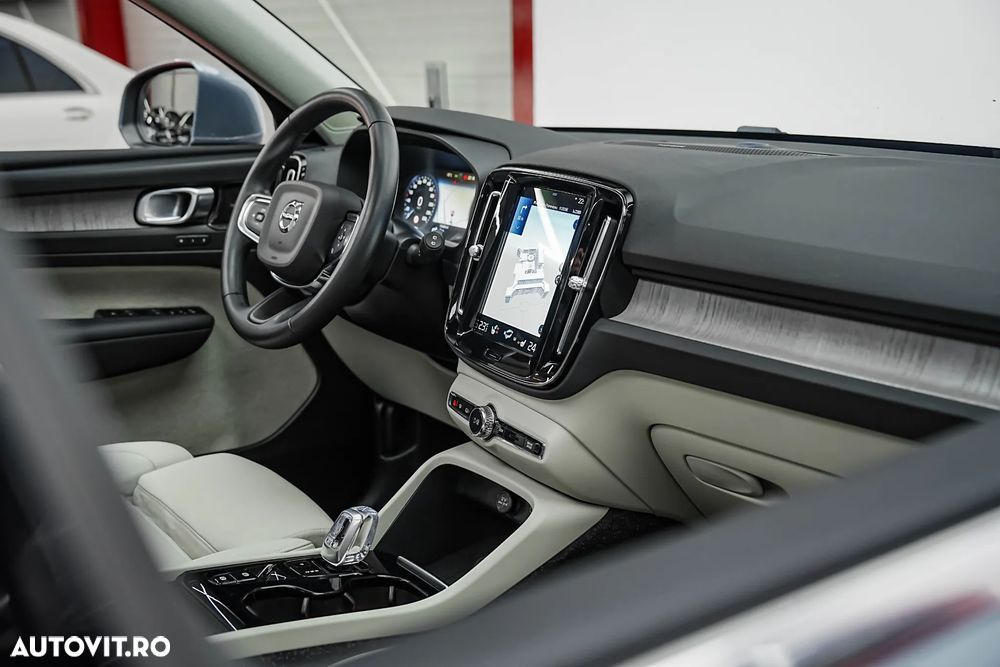 Volvo XC 40 T5 Recharge DKG Inscription - 16