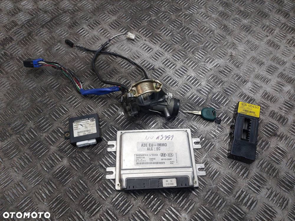 ZESTAW STARTOWY KIA RIO I 1.3 8V 39110-2X547 0K2AD677B0 95410-FD400 - 1