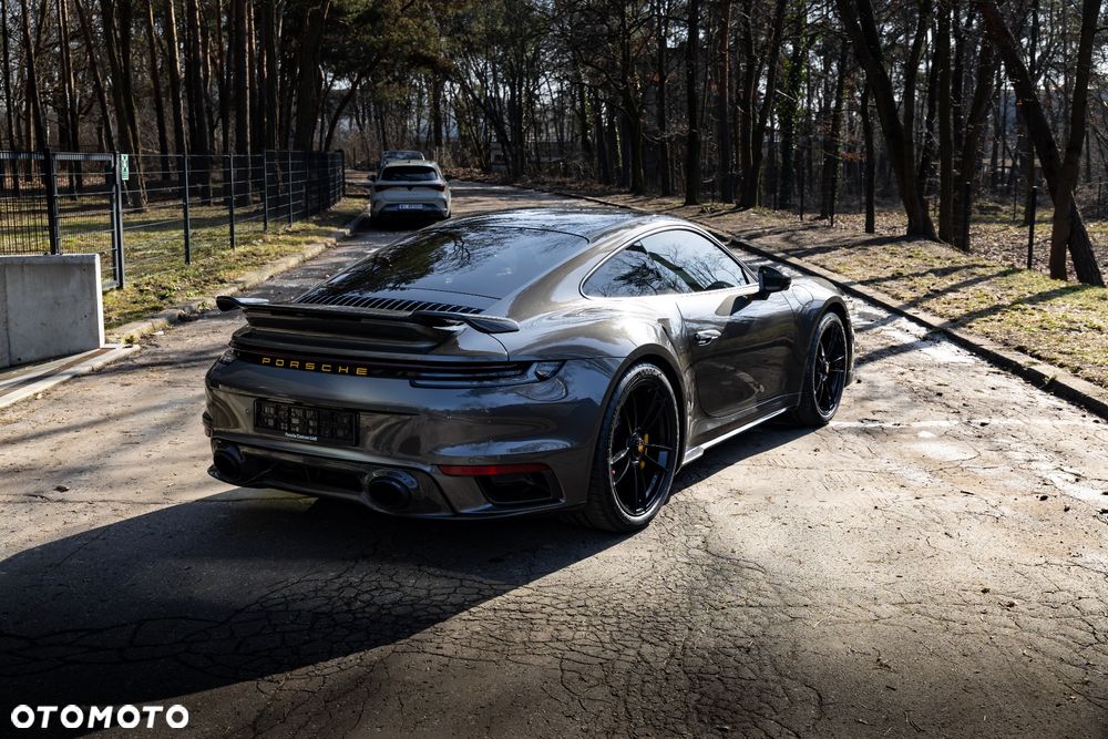 Porsche 911 Turbo S - 7