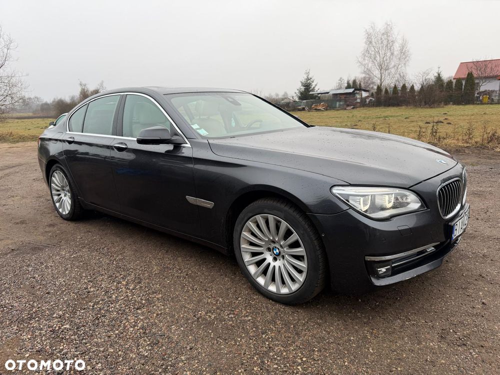BMW Seria 7 740d xDrive Edition Exclusive - 4