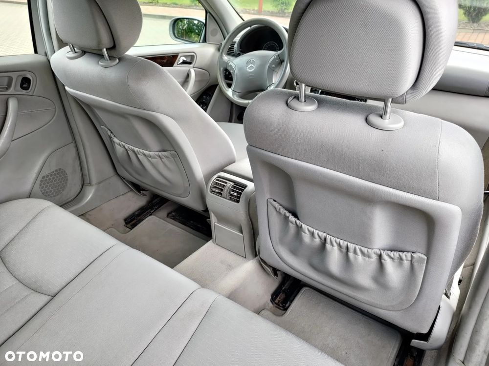Mercedes-Benz Klasa C 220 T CDI Elegance - 11