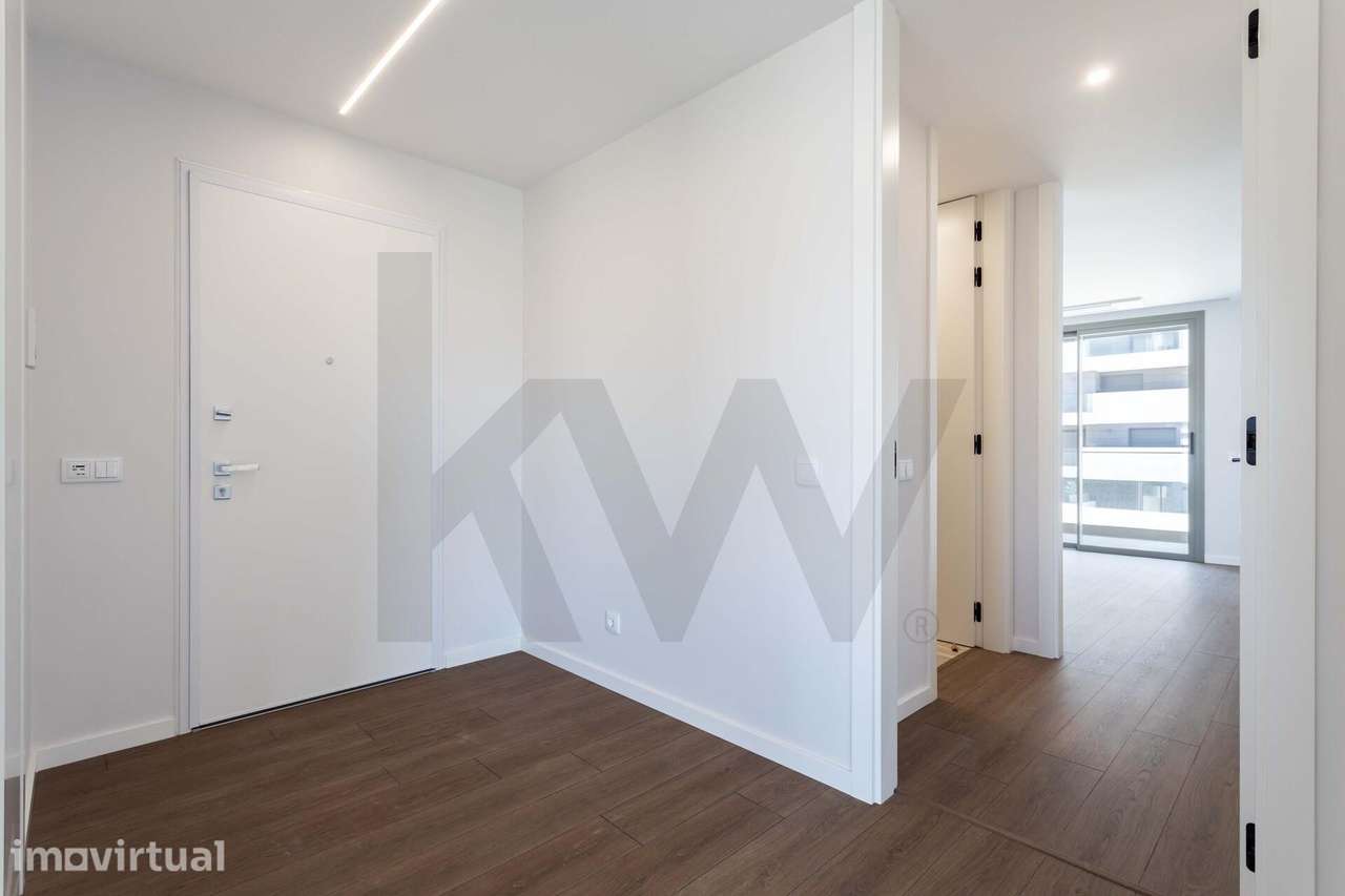 Exclusivo T3 Novo com Varandas de 51m2 | 2 Lugares de Garagem e Arreca - Grande imagem: 3/60