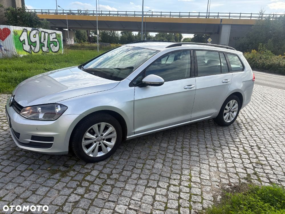 Volkswagen Golf 1.6 TDI BMT Comfortline - 1