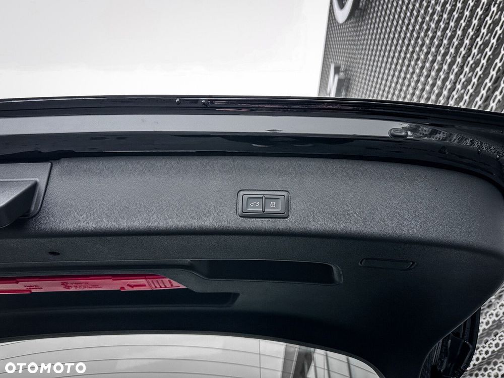 Audi Q3 Sportback - 9