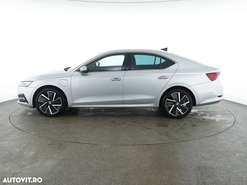 Skoda Octavia 1.4 TSI iV DSG Style - 8