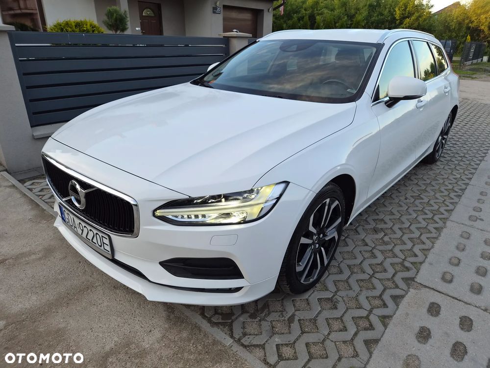 Volvo V90 D4 Momentum Pro - 1