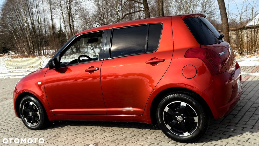 Suzuki Swift 1.3 Limited 25 - 7