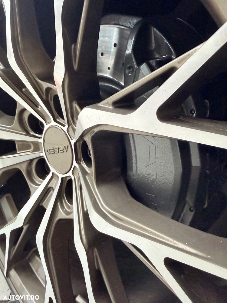 Mercedes-Benz C 180 9G-TRONIC AMG Line - 35