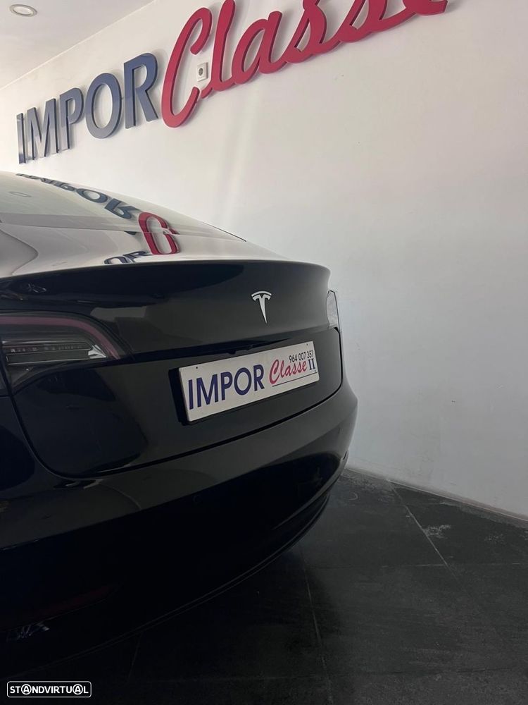 Tesla Model 3 Standard Range Plus RWD - 3