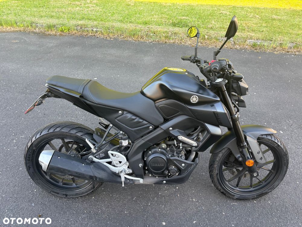 Yamaha MT - 8