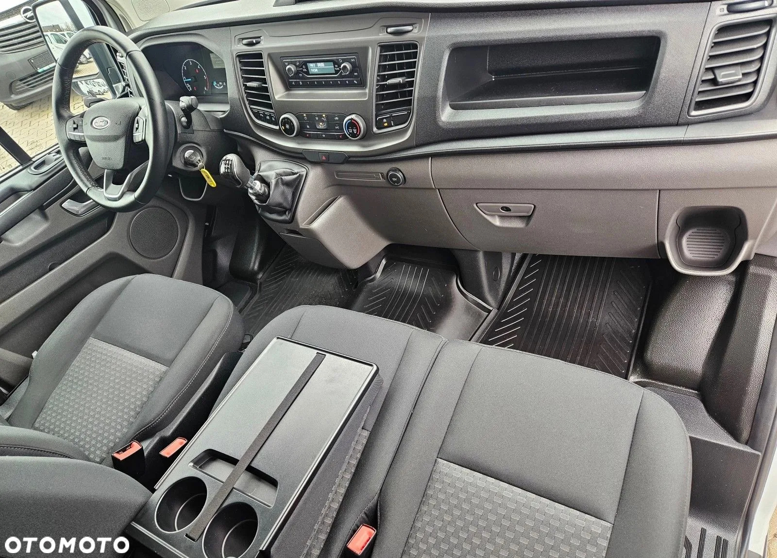 Ford Transit Custom - 10