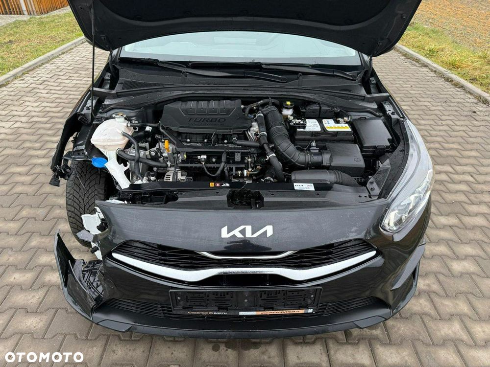 Kia Ceed 1.5 T-GDI Business Line Plus - 9