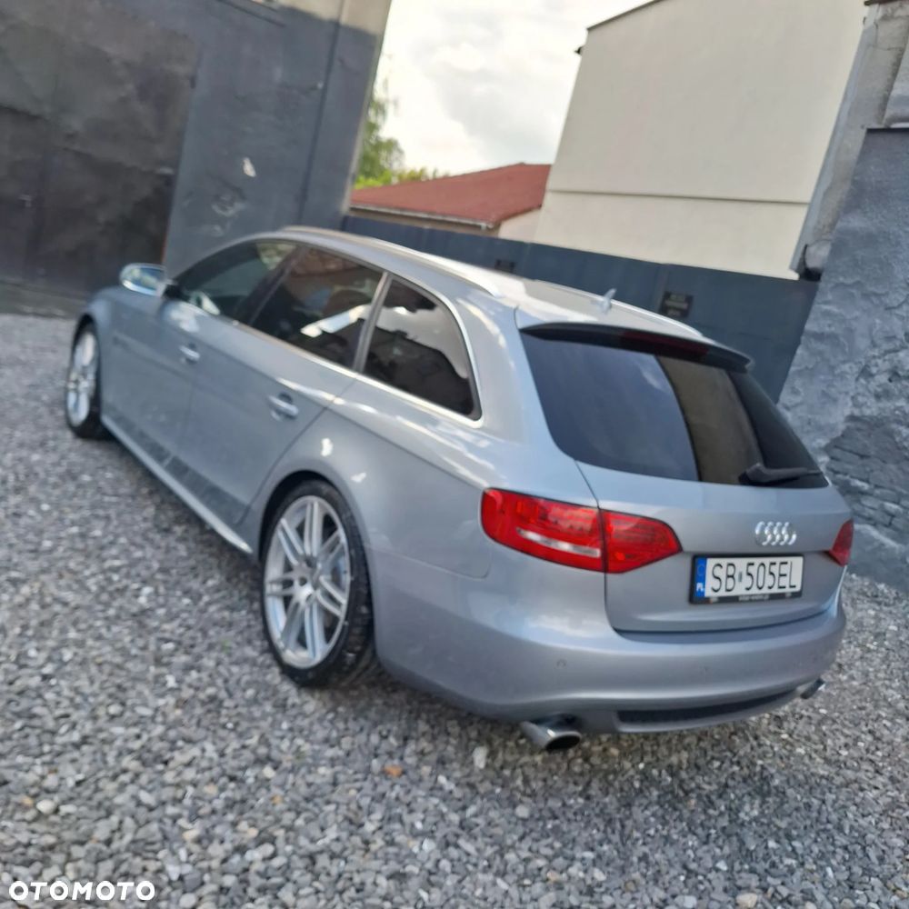 Audi A4 ver-2-0-tfsi-quattro-s-tronic-s-line-sportpaket - 9