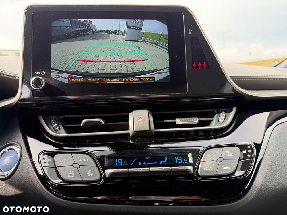 Toyota C-HR 1.8 Hybrid Executive - 36