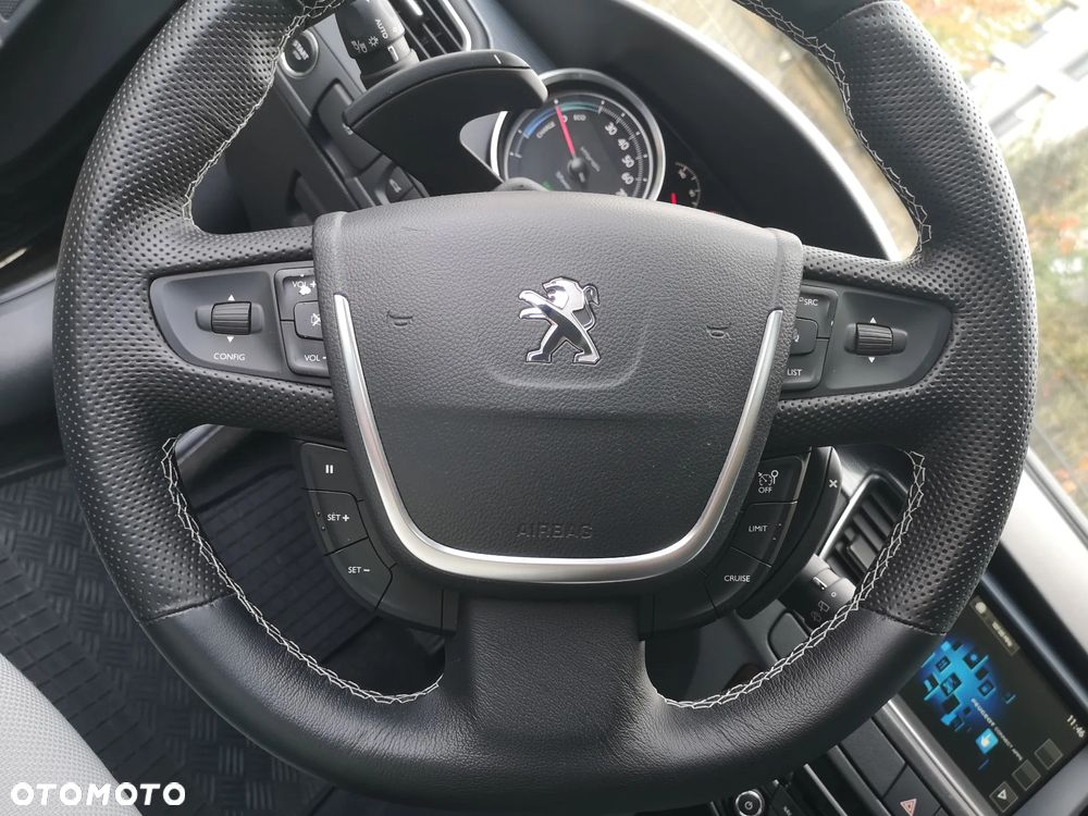 Peugeot 508 RXH Hybrid - 15