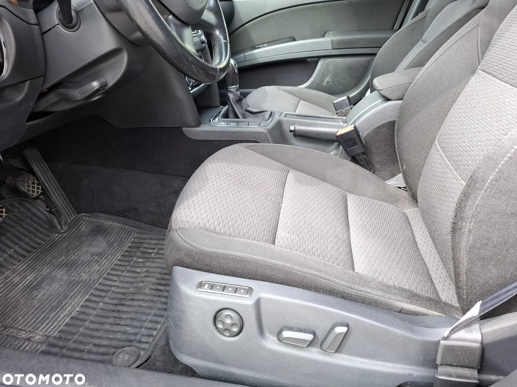 Skoda Superb 2.0 TDI Elegance - 7