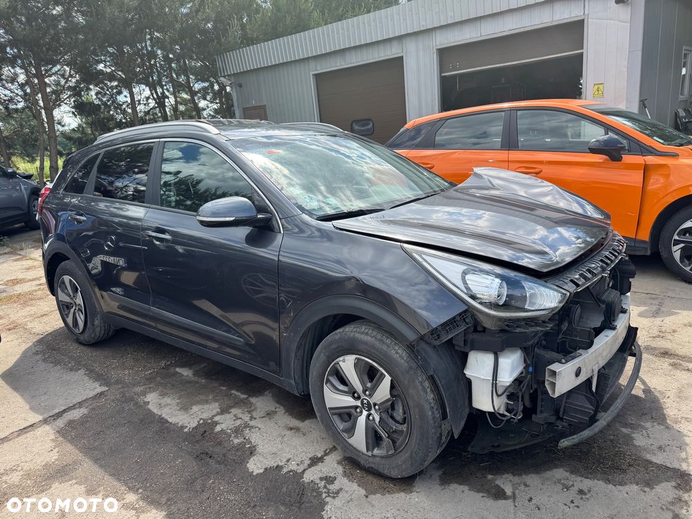 Kia Niro 1.6 GDI 2WD Vision
