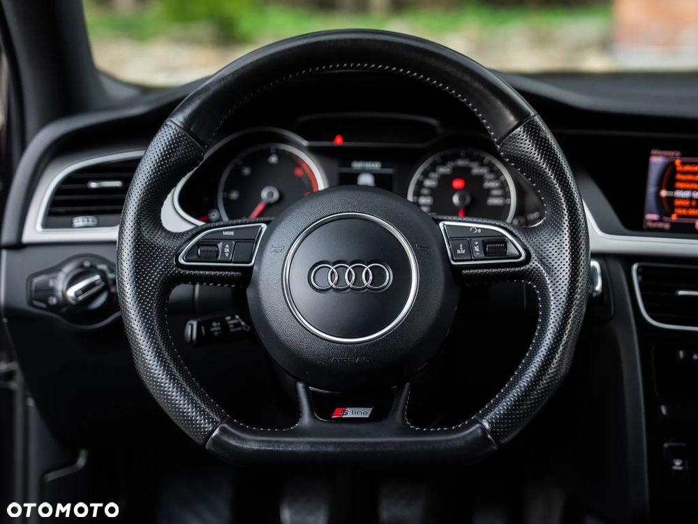 Audi A4 Avant 2.0 TDI DPF S line Sportpaket - 34