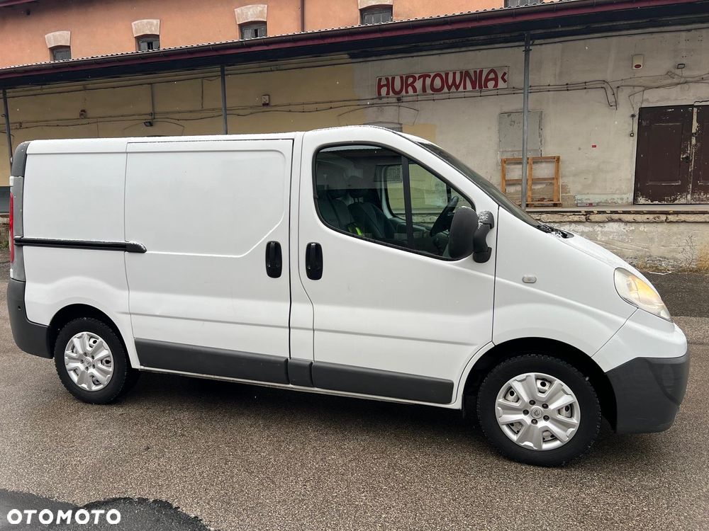 Renault Trafic - 11