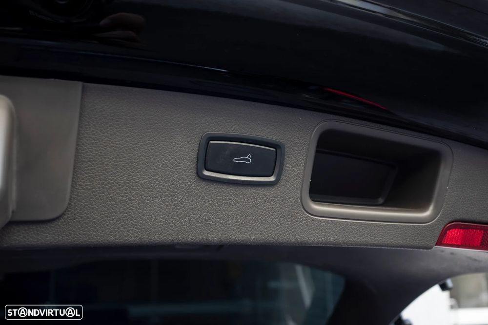 Porsche Macan S - 43