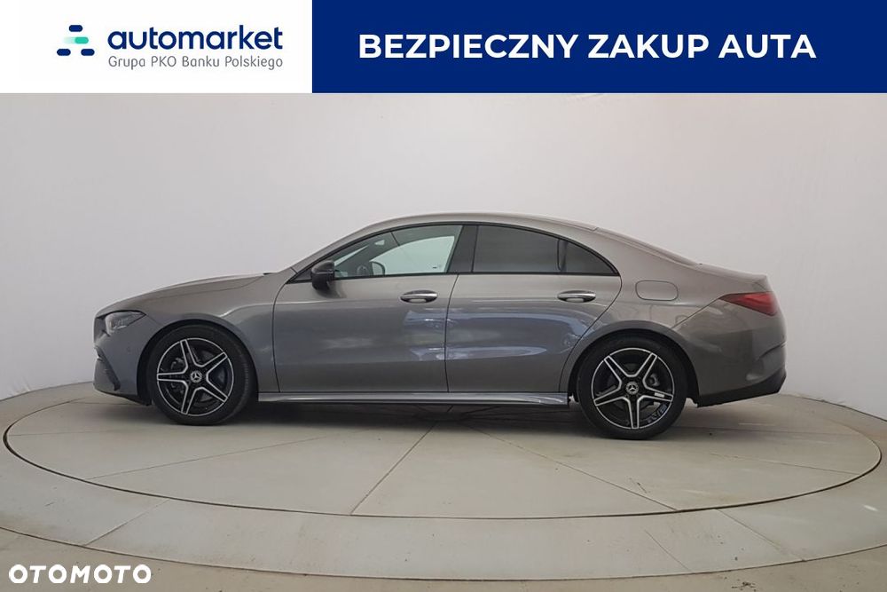 Mercedes-Benz CLA - 4