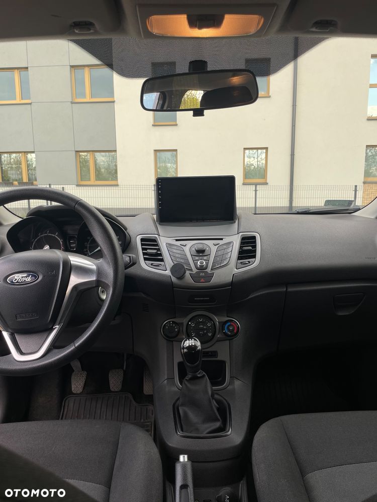 Ford Fiesta 1.25 Silver X - 19