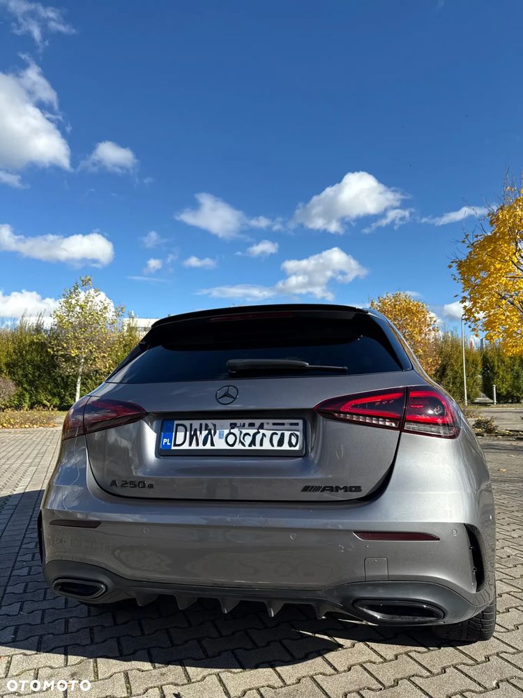 Mercedes-Benz Klasa A 250 e PHEV AMG Line 8G-DCT - 11