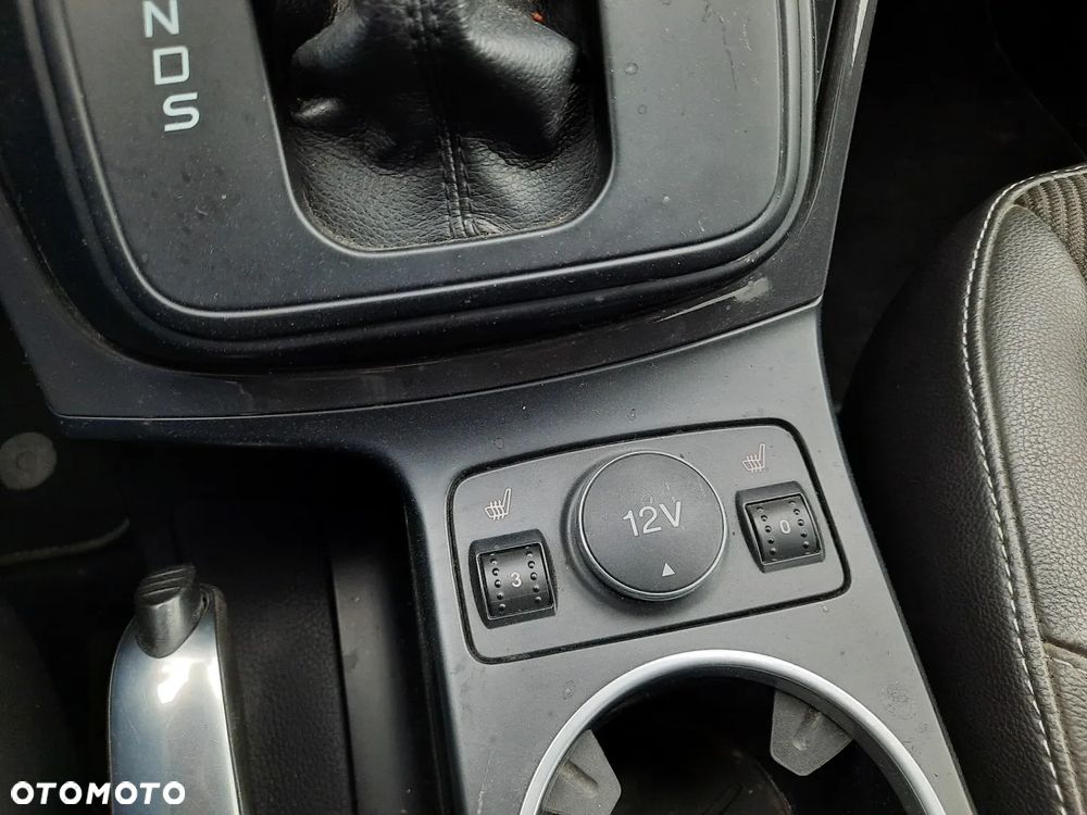 Ford Kuga 2.0 TDCi 4x4 SYNC - 38