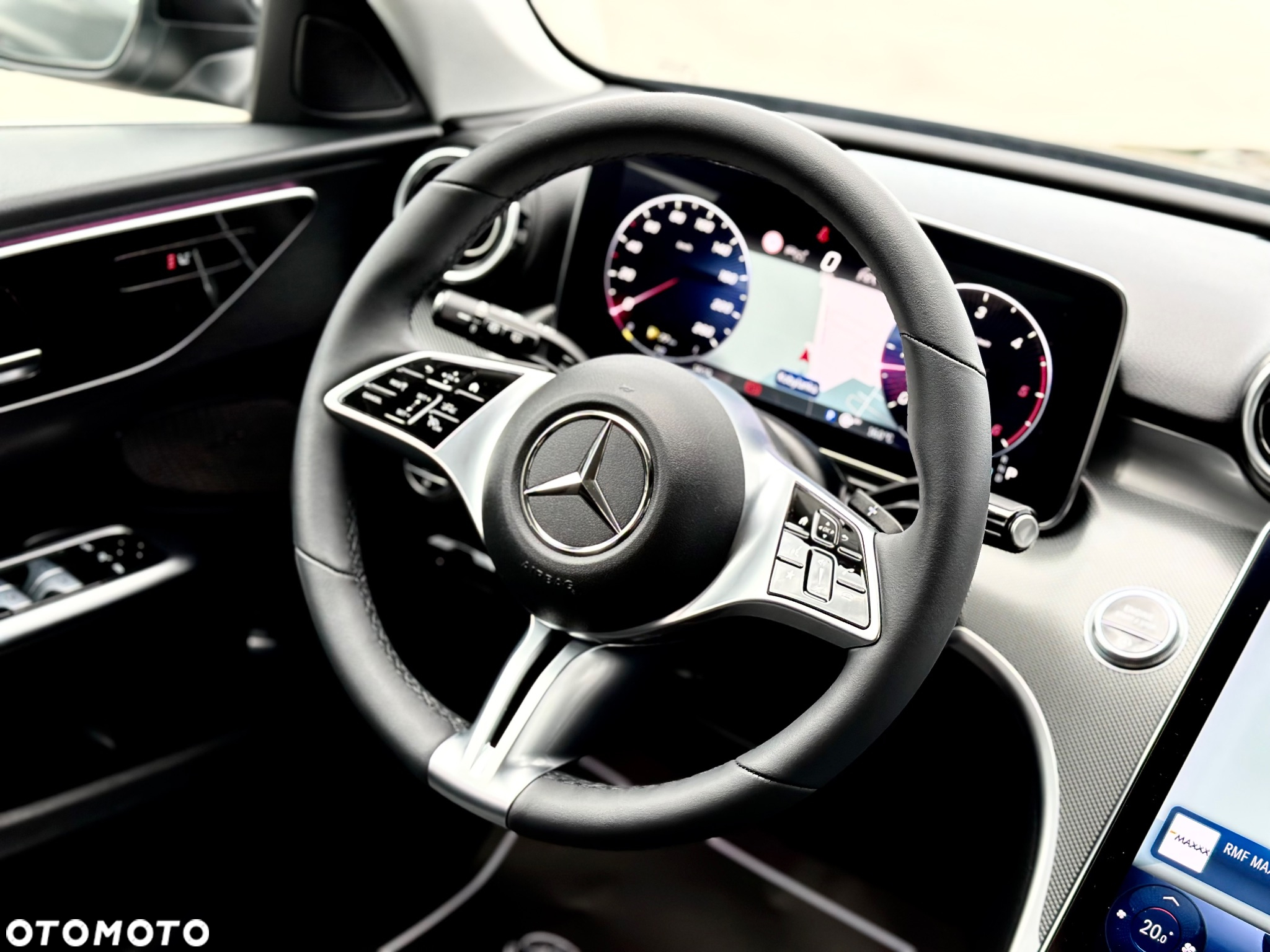 Mercedes-Benz Klasa C 220 d T 9G-TRONIC Avantgarde - 33