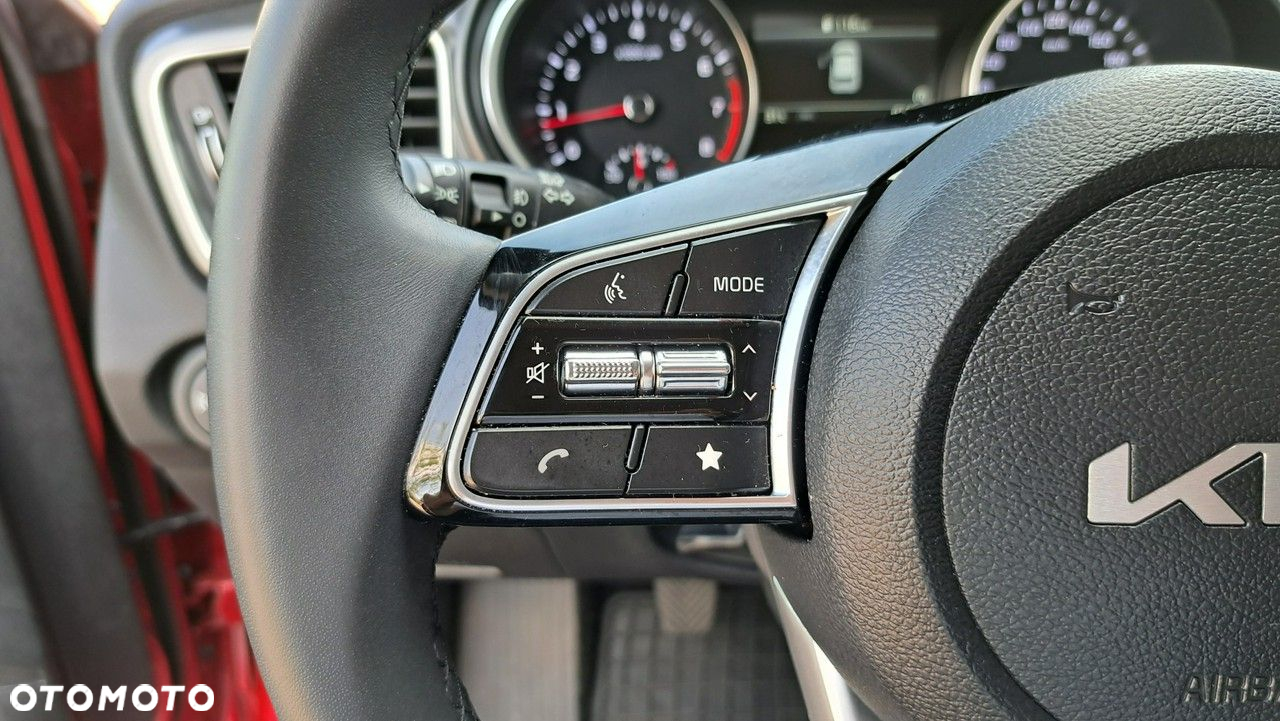 Kia Ceed - 19